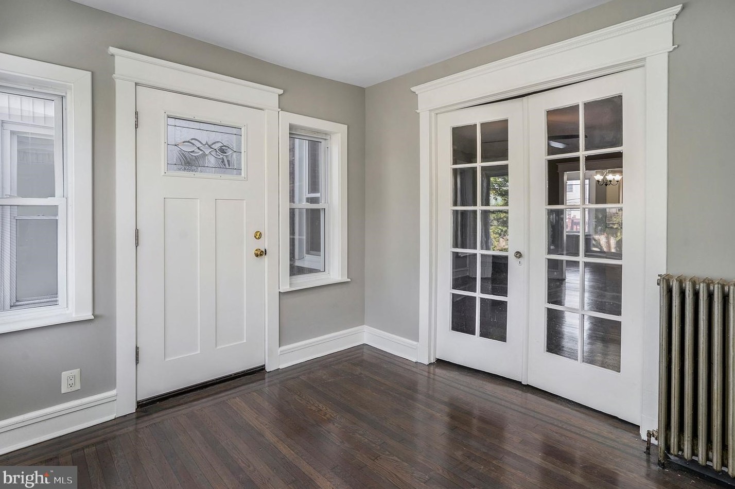 1844 Roselyn St, Philadelphia, PA 19141-1332