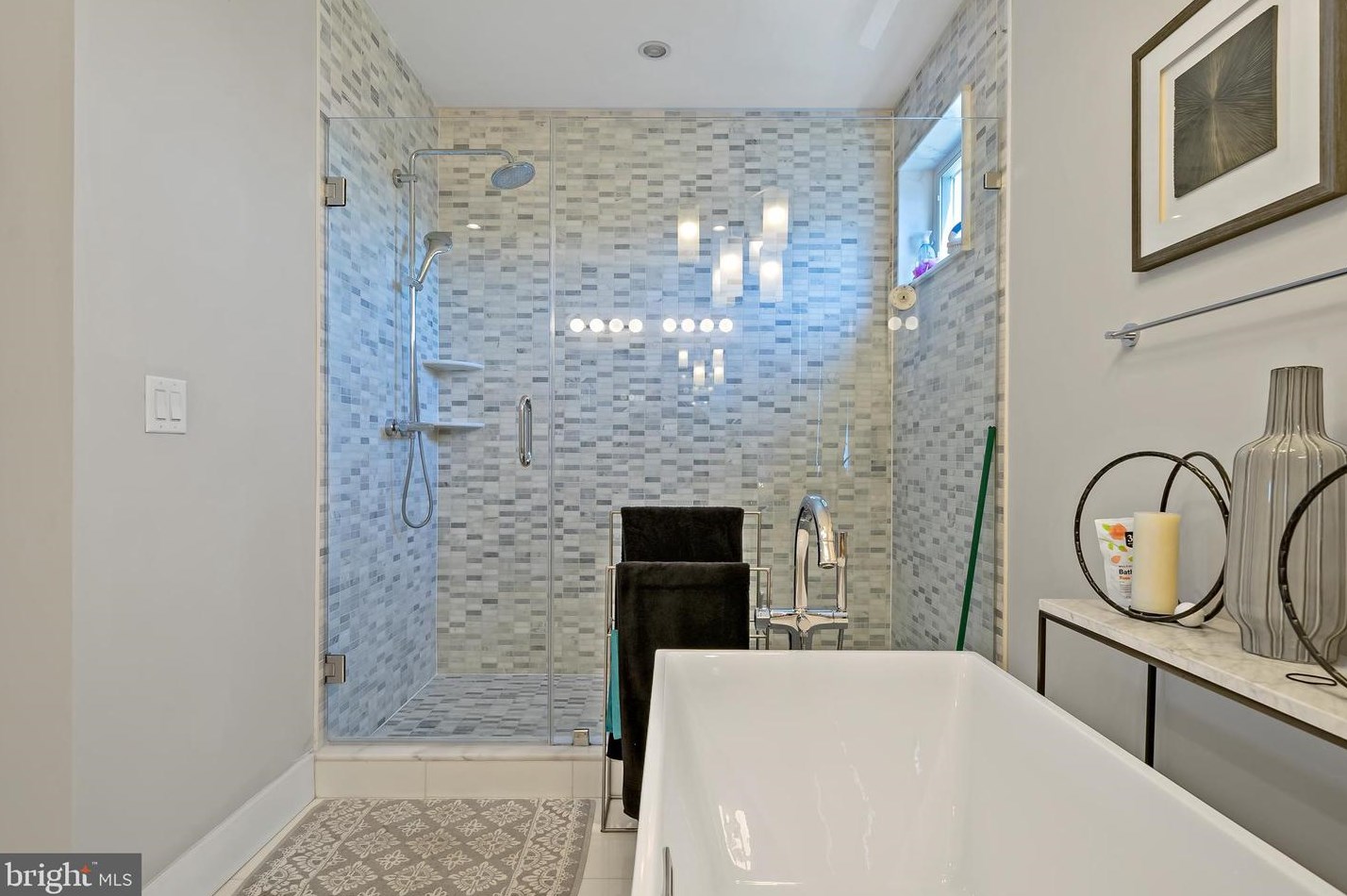 807 Taney St, Philadelphia PA 19130-1816 exterior