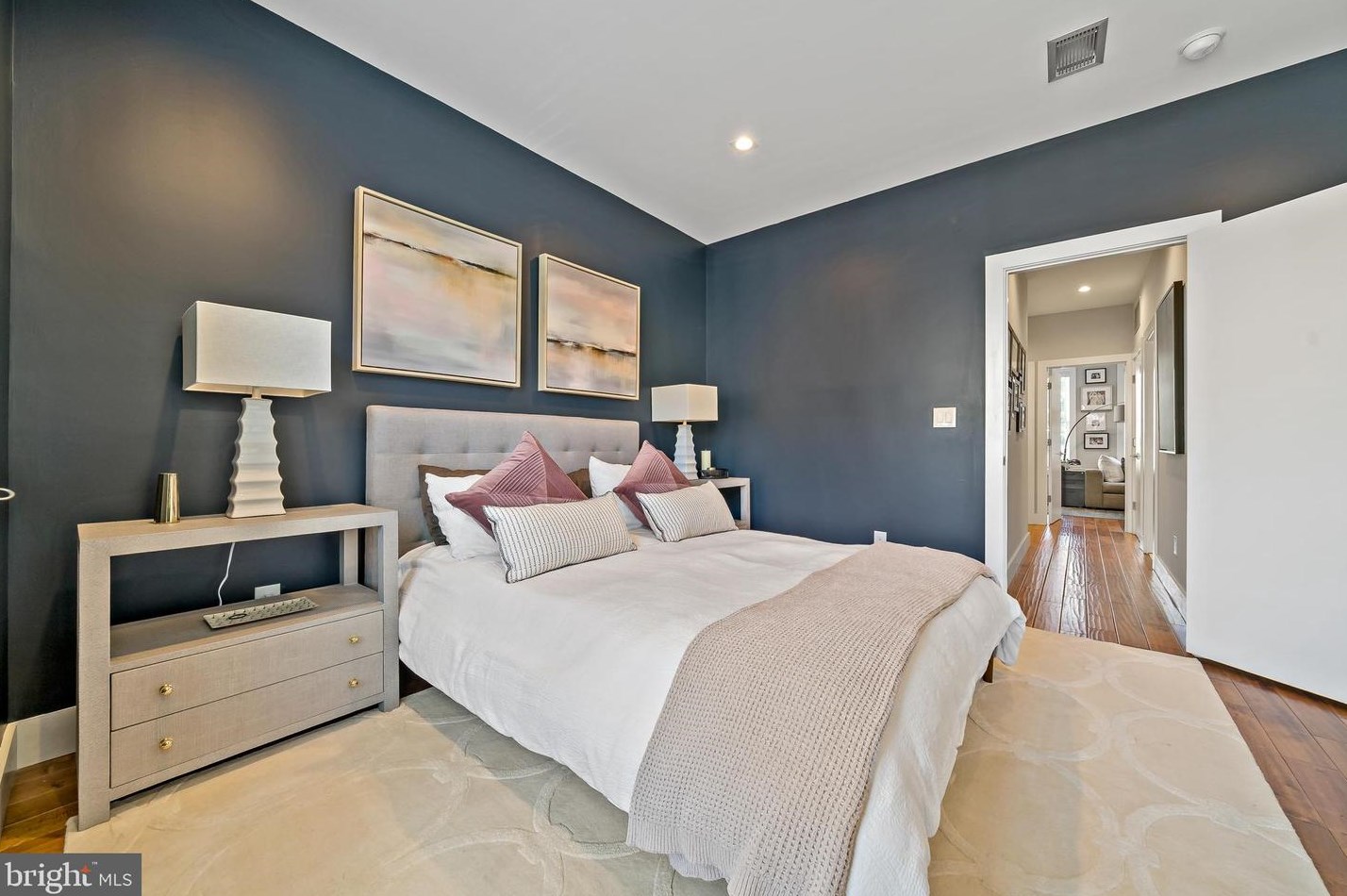 807 Taney St, Philadelphia PA 19130-1816 exterior