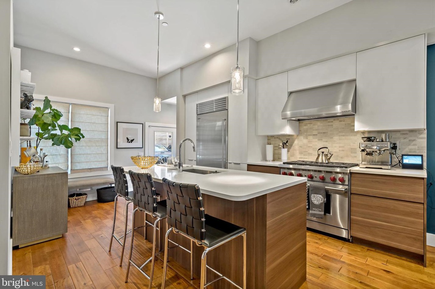 807 Taney St, Philadelphia PA 19130-1816 exterior