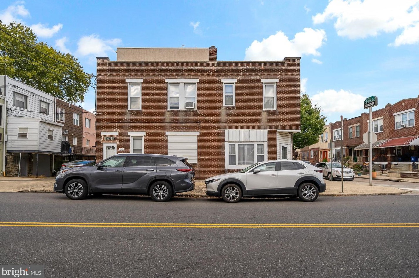 2842 S Iseminger St #1, Philadelphia, PA 19148