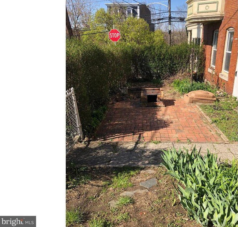 4201 Terrace St, Philadelphia PA  19128-5015 exterior