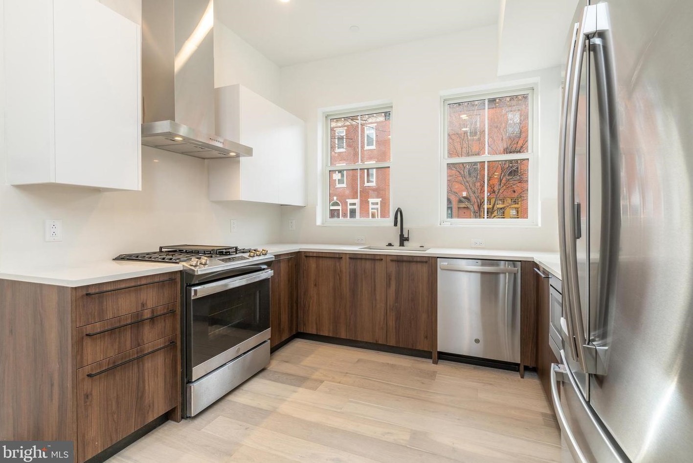 1513 Christian St #1, Philadelphia, PA 19146