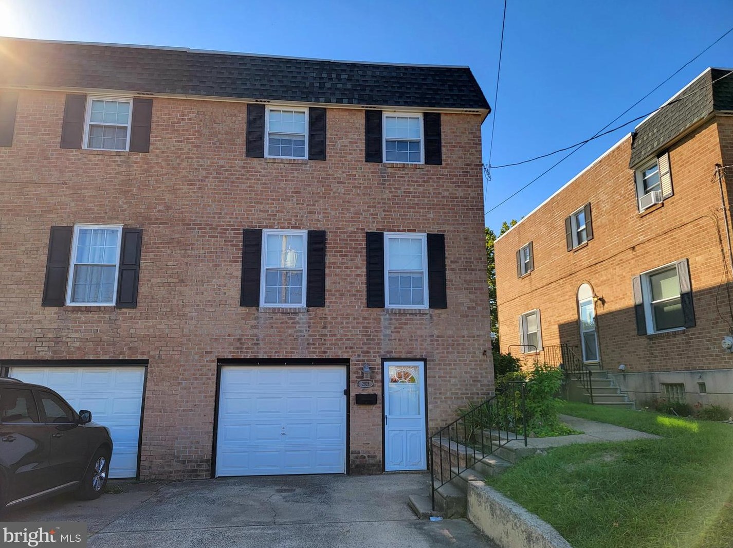 2828 Walnut Hill St, Philadelphia, PA 19152-1503