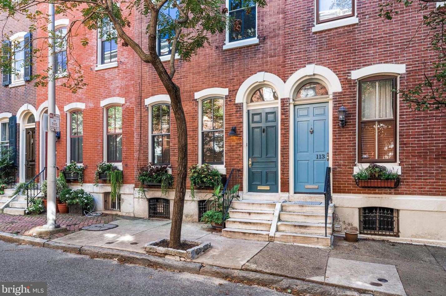 115 Lambert St, Philadelphia PA  19103-1106 exterior