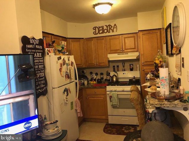 2731 Cranston Rd, Philadelphia PA 19131-2801 exterior