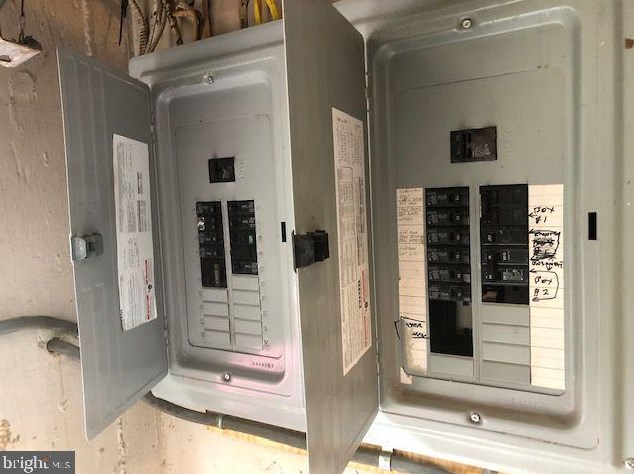 2731 Cranston Rd, Philadelphia PA 19131-2801 exterior