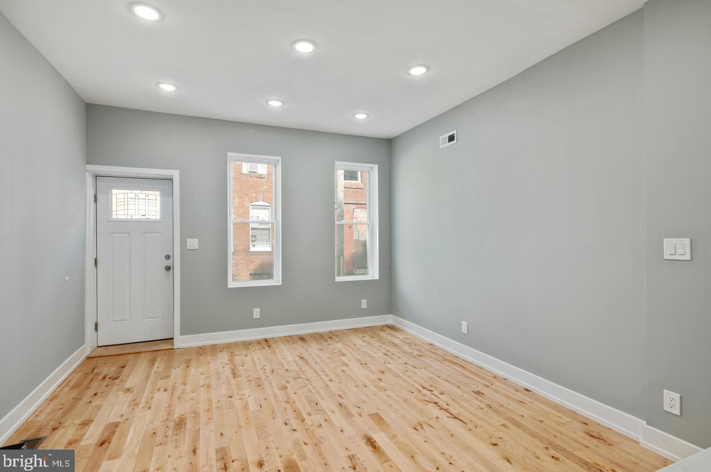 1460 N Dover St, Philadelphia, PA 19121