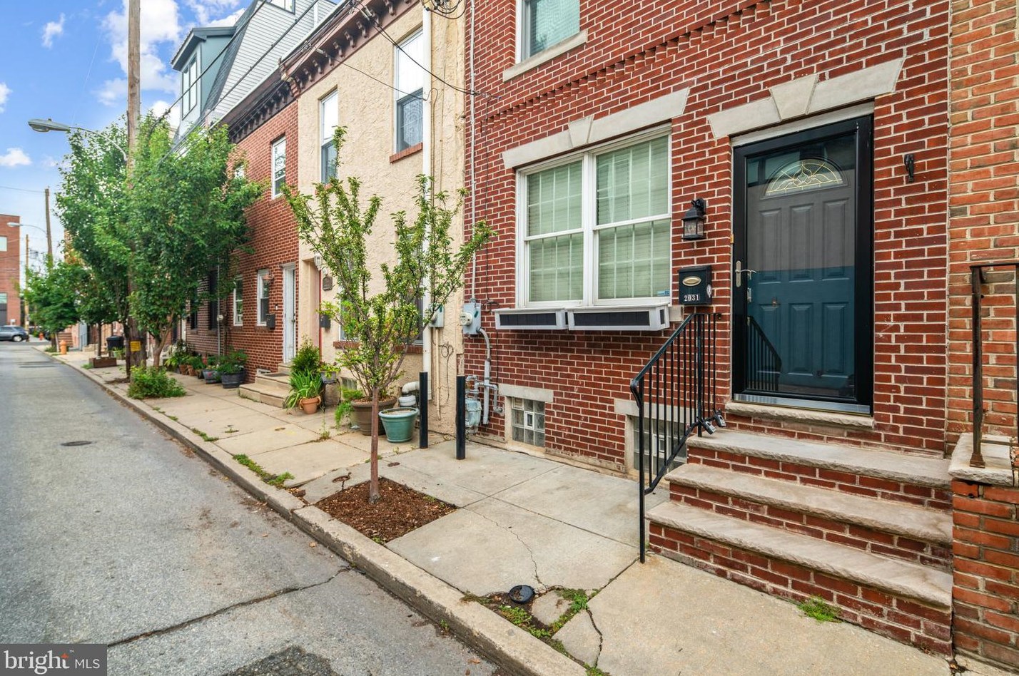 2031 Kimball St, Philadelphia, PA 19146