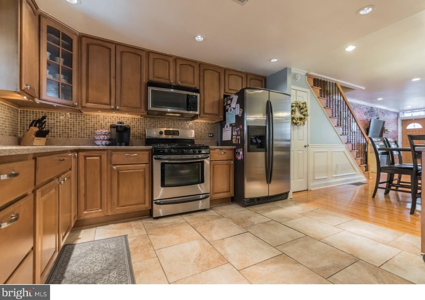134 Hoffman St, Philadelphia, PA 19148