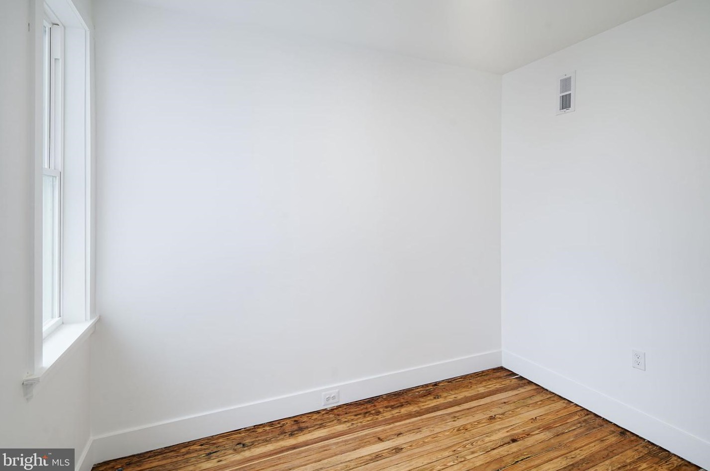 1424 Marston St, Philadelphia PA  19146-3733 exterior
