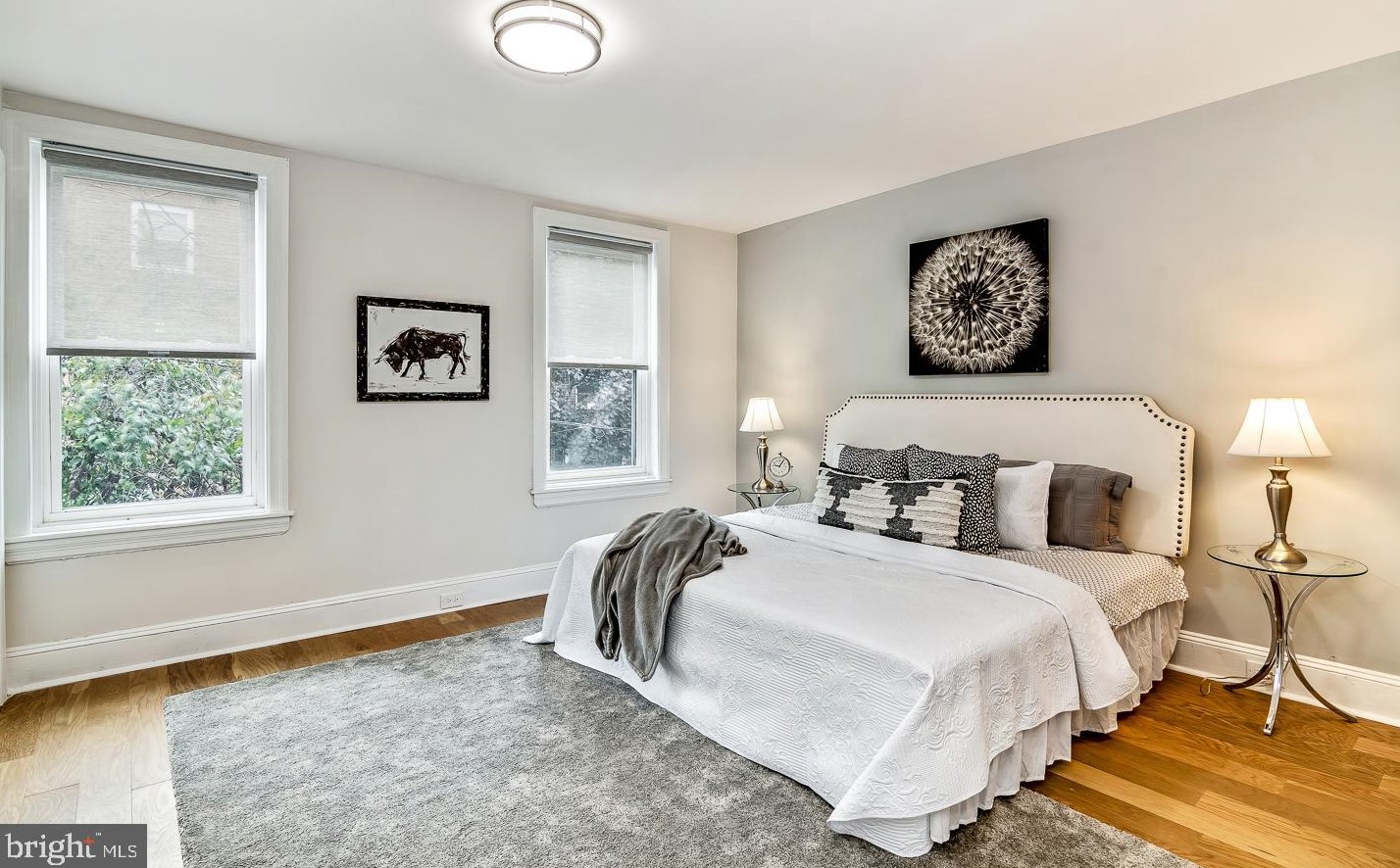 1129 Annin St, Philadelphia PA  19147-4603 exterior