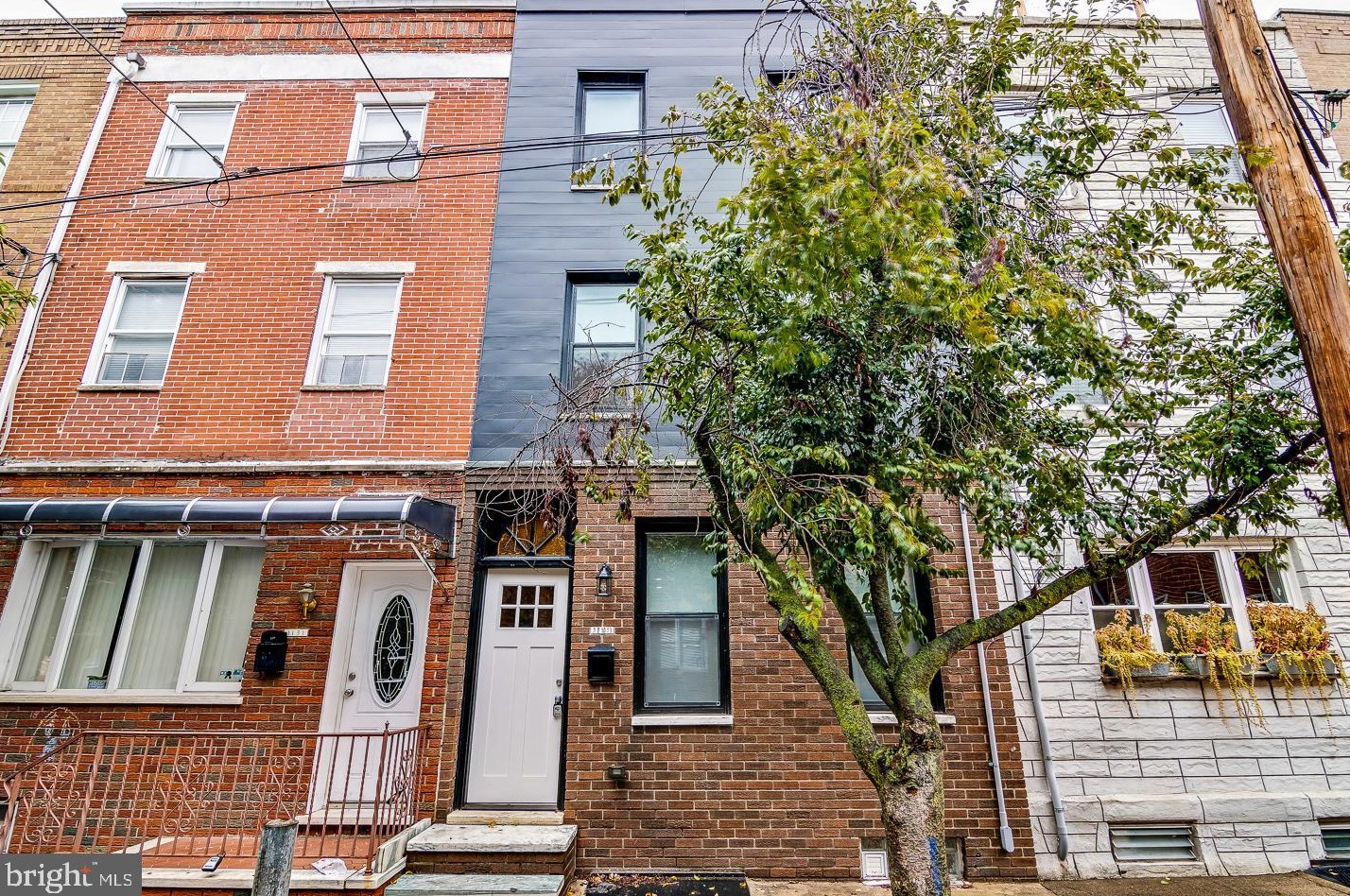 1129 Annin St, Philadelphia PA  19147-4603 exterior