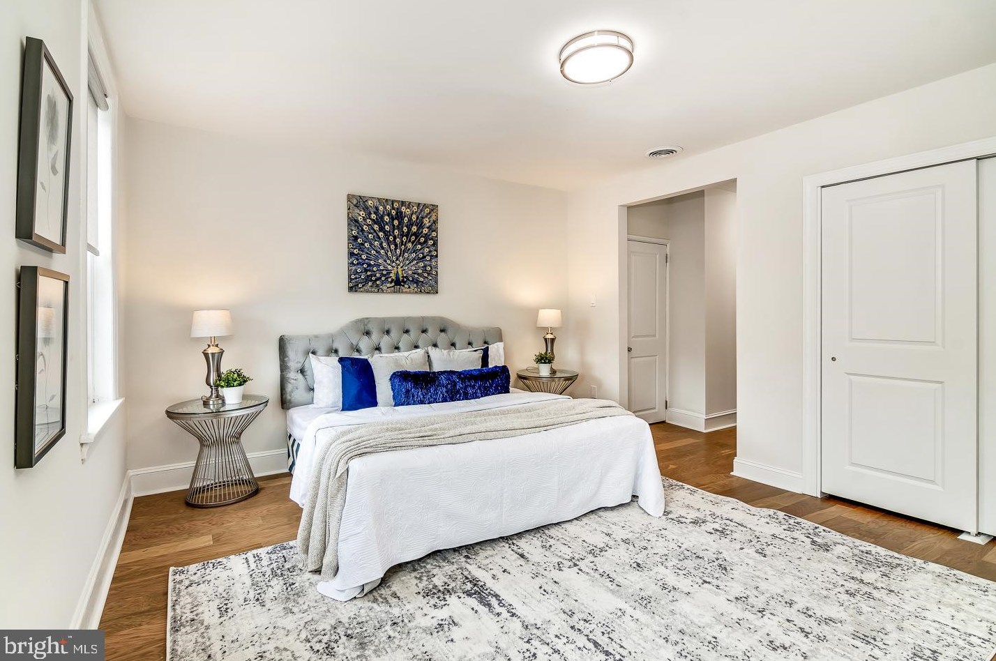 1129 Annin St, Philadelphia PA  19147-4603 exterior