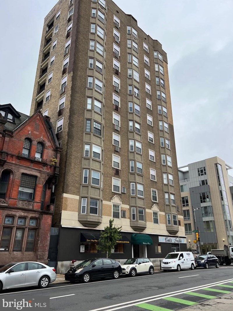 2135 Walnut St Apt 802, Philadelphia, PA 19103