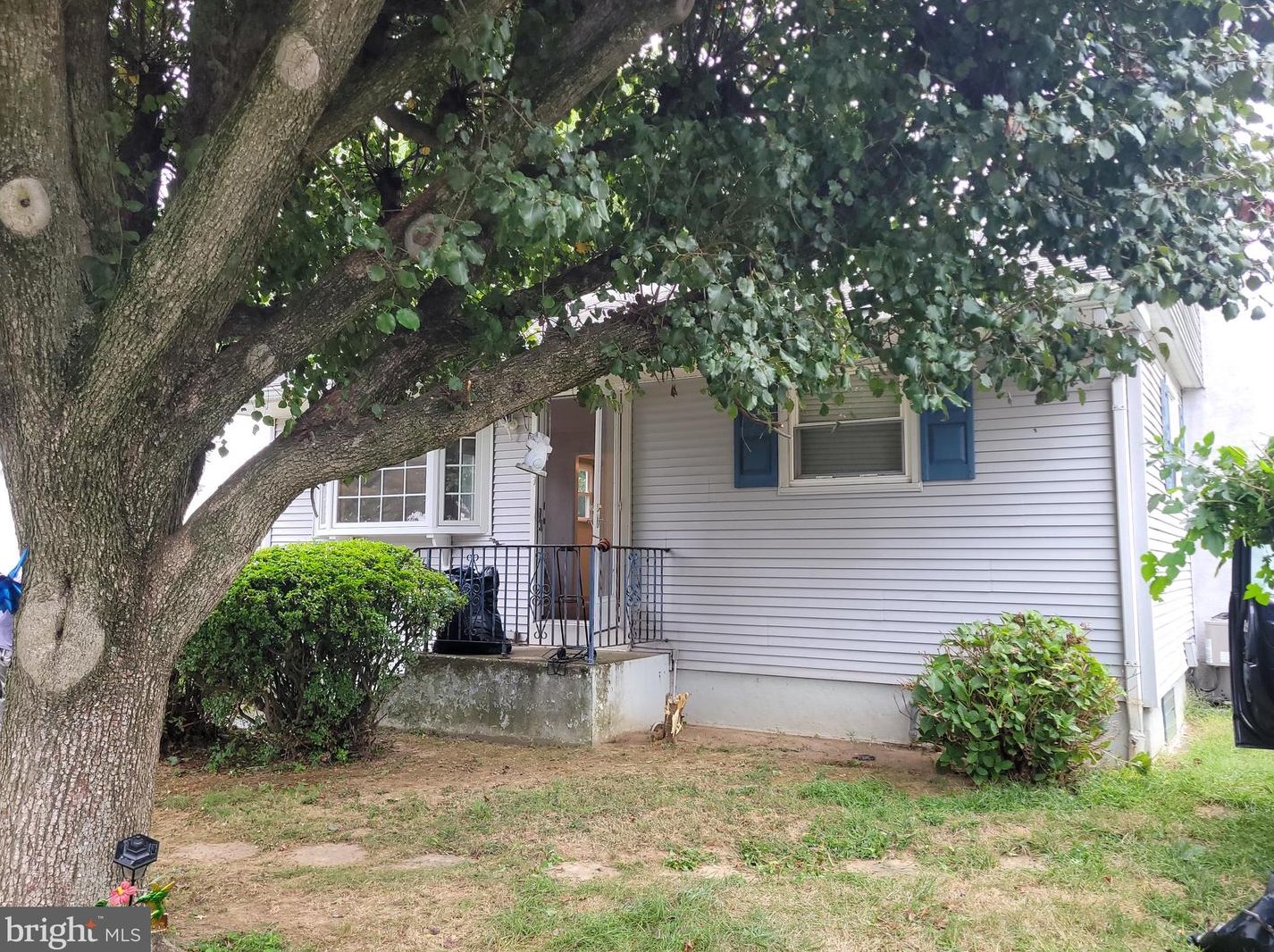 15029 Endicott St, Philadelphia, PA 19116-1530