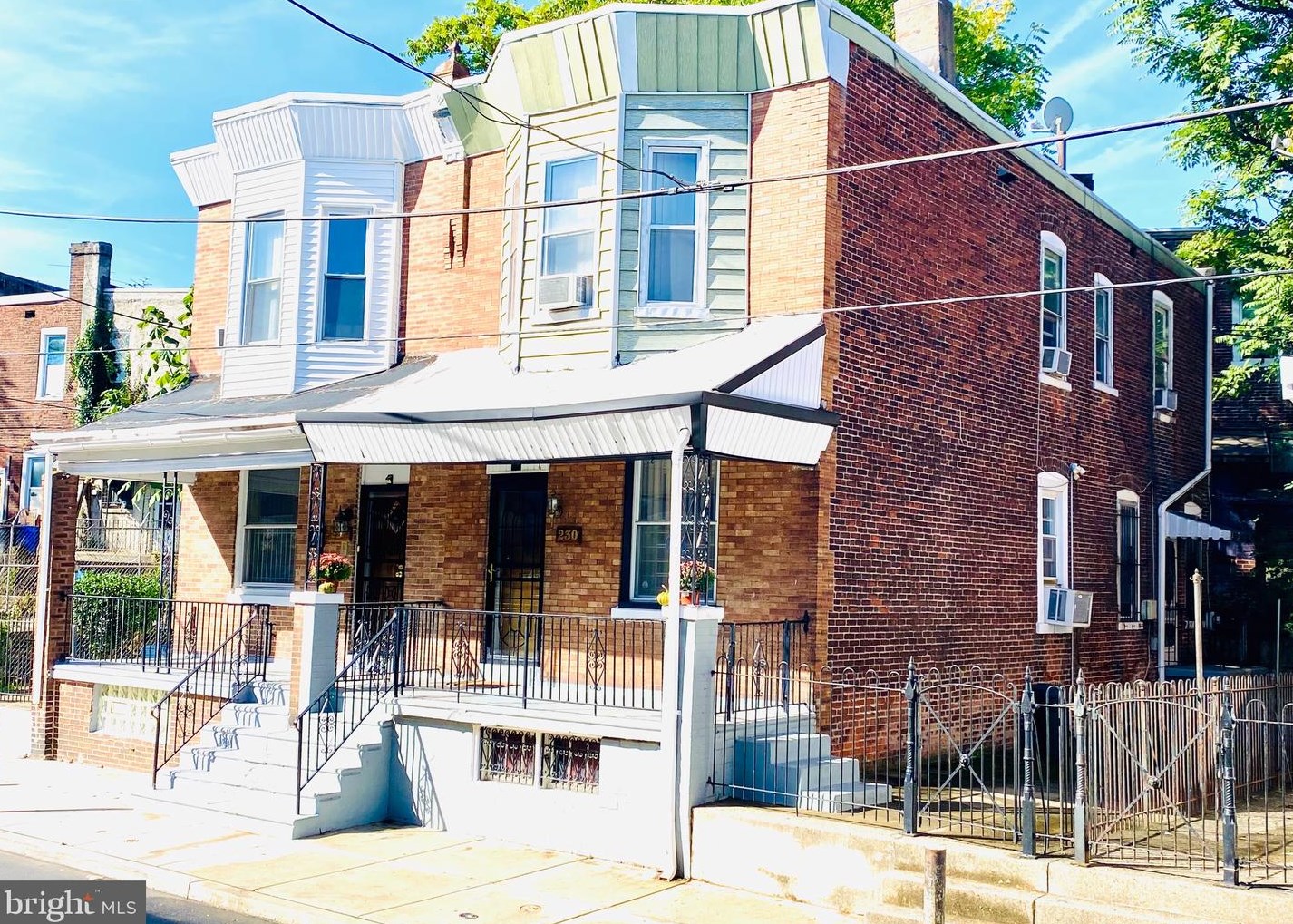 230 Creighton St, Philadelphia, PA 19139-1504
