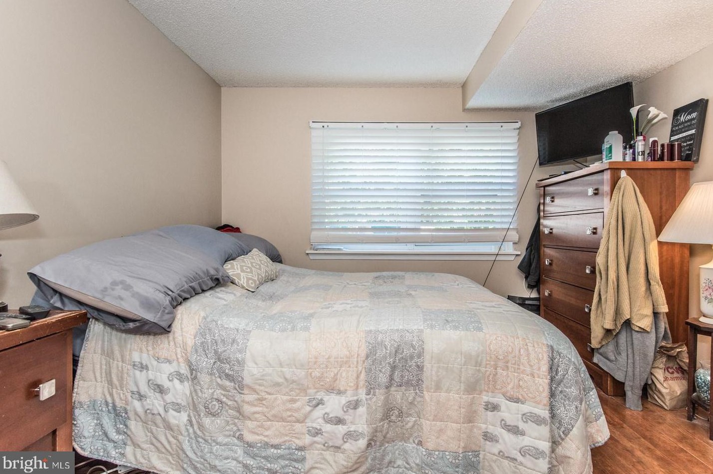 15114 Kallaste Dr, Philadelphia PA 19116-1407 exterior