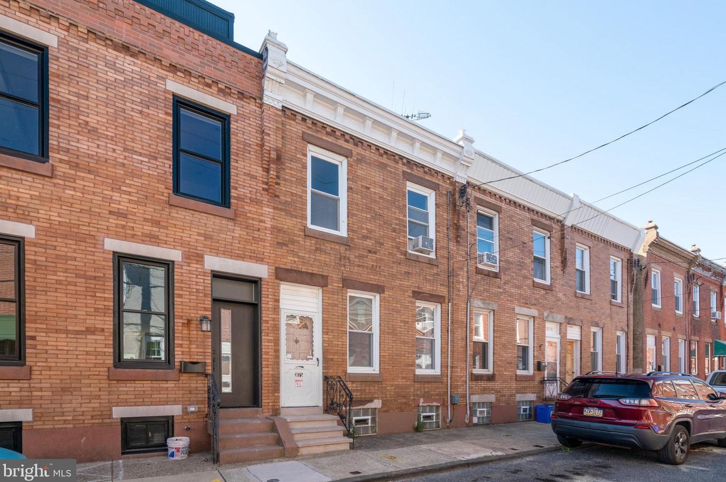 3175 Miller St, Philadelphia, PA 19134-5128