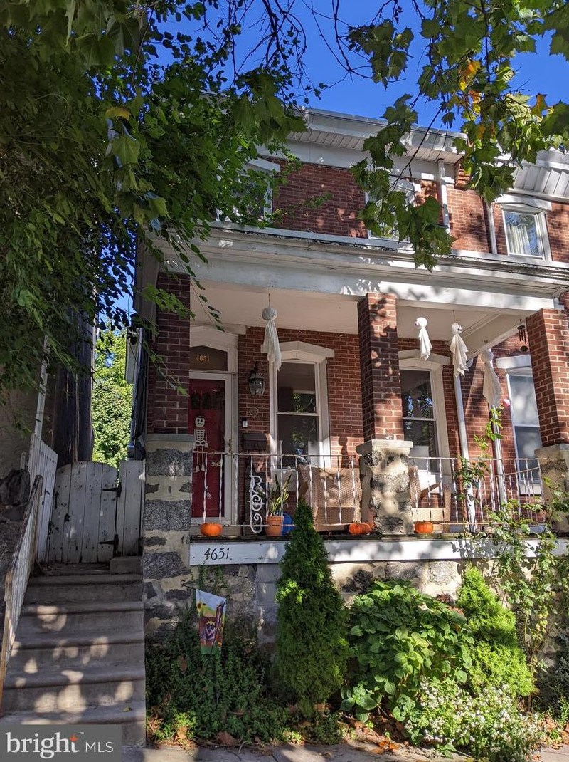 4651 Sheldon St, Philadelphia, PA 19127-1109