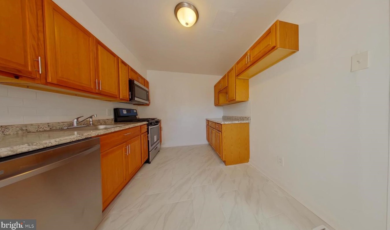 129 Pastorius St, Philadelphia PA  19144-2025 exterior