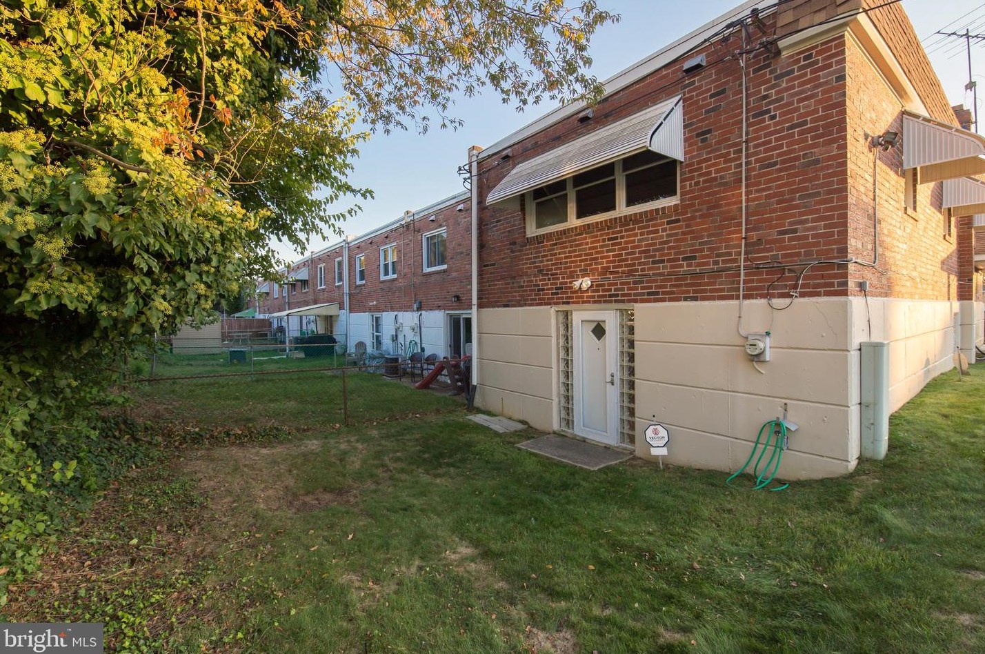 3301 Elliston Cir, Philadelphia PA 19114-1205 exterior