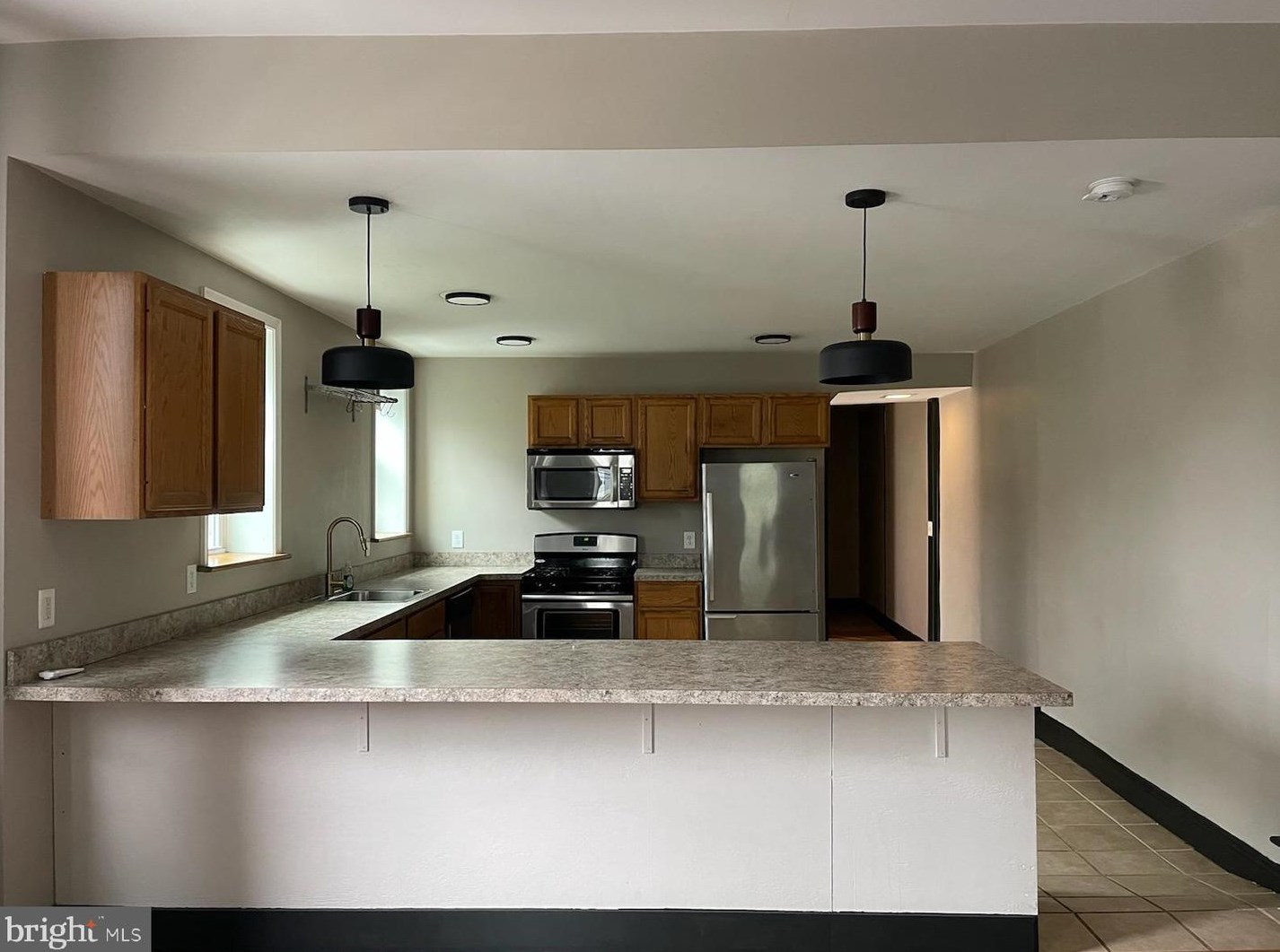 2201 E Thompson St #2nd Floor, Philadelphia, PA 19125