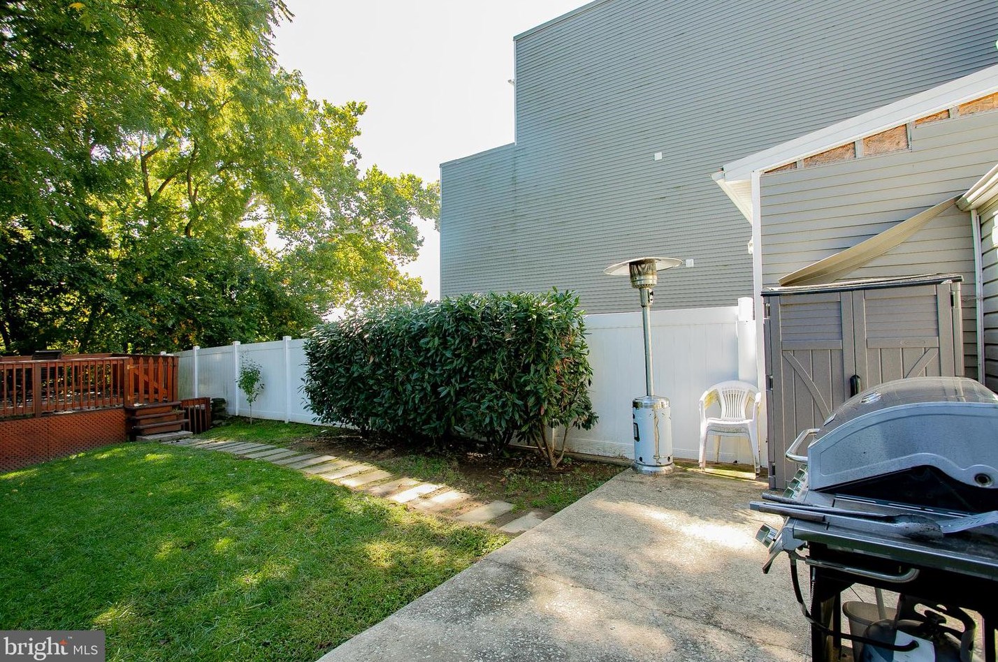 343 Delmar St, Philadelphia PA 19128-4501 exterior