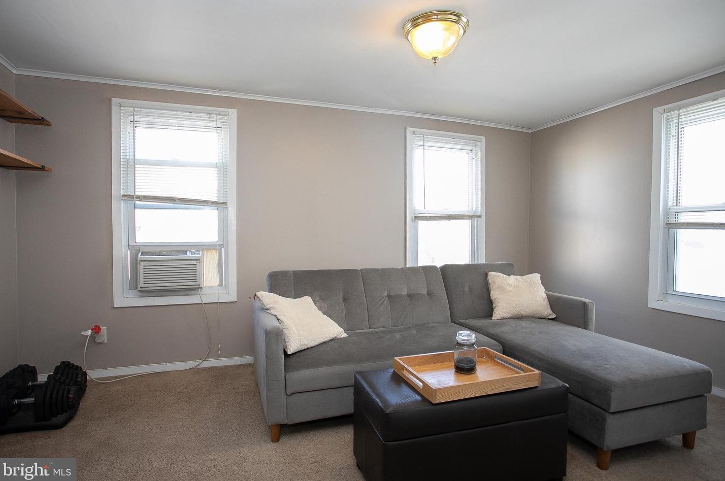 343 Delmar St, Philadelphia PA 19128-4501 exterior