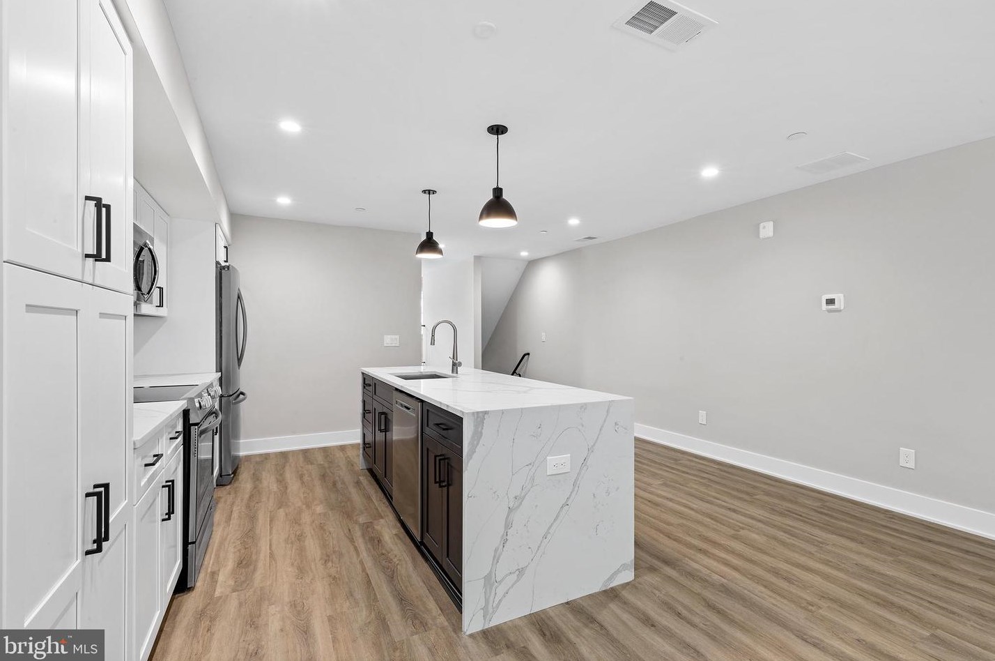 2144 Lombard St, Philadelphia, PA 19146