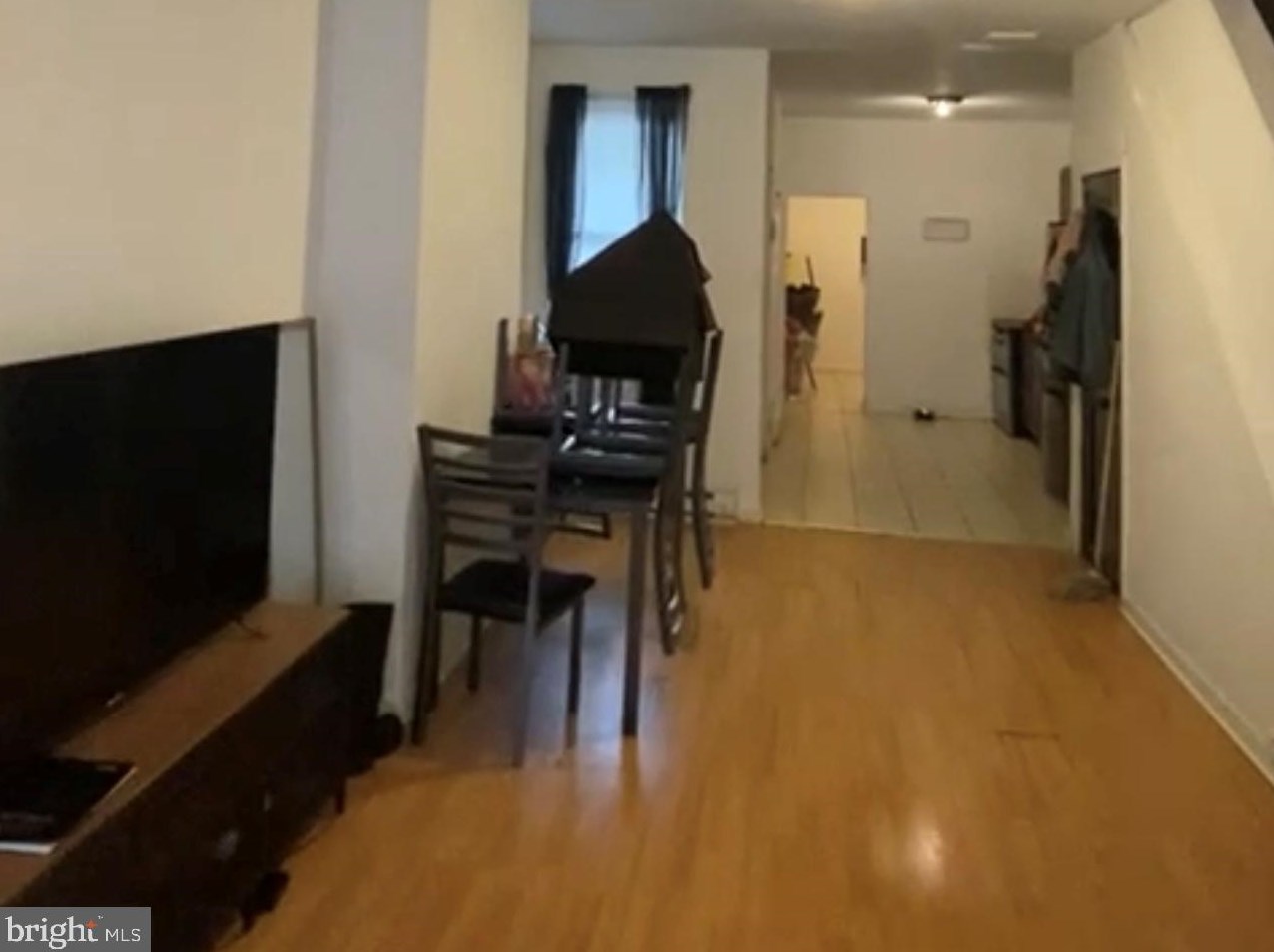 3455 Joyce St, Philadelphia, PA 19134-2621