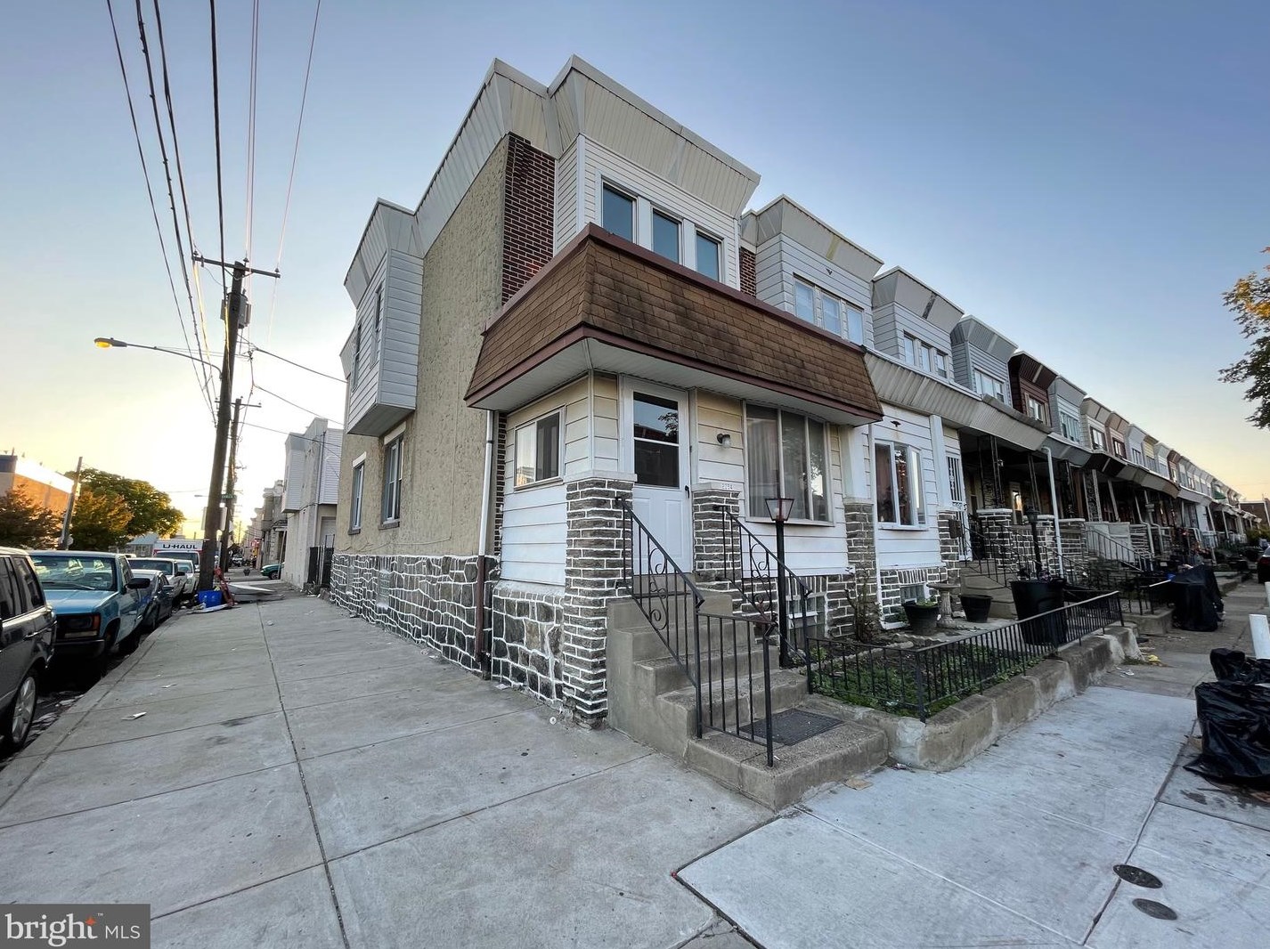 2094 Albright St, Philadelphia, PA 19134-2102