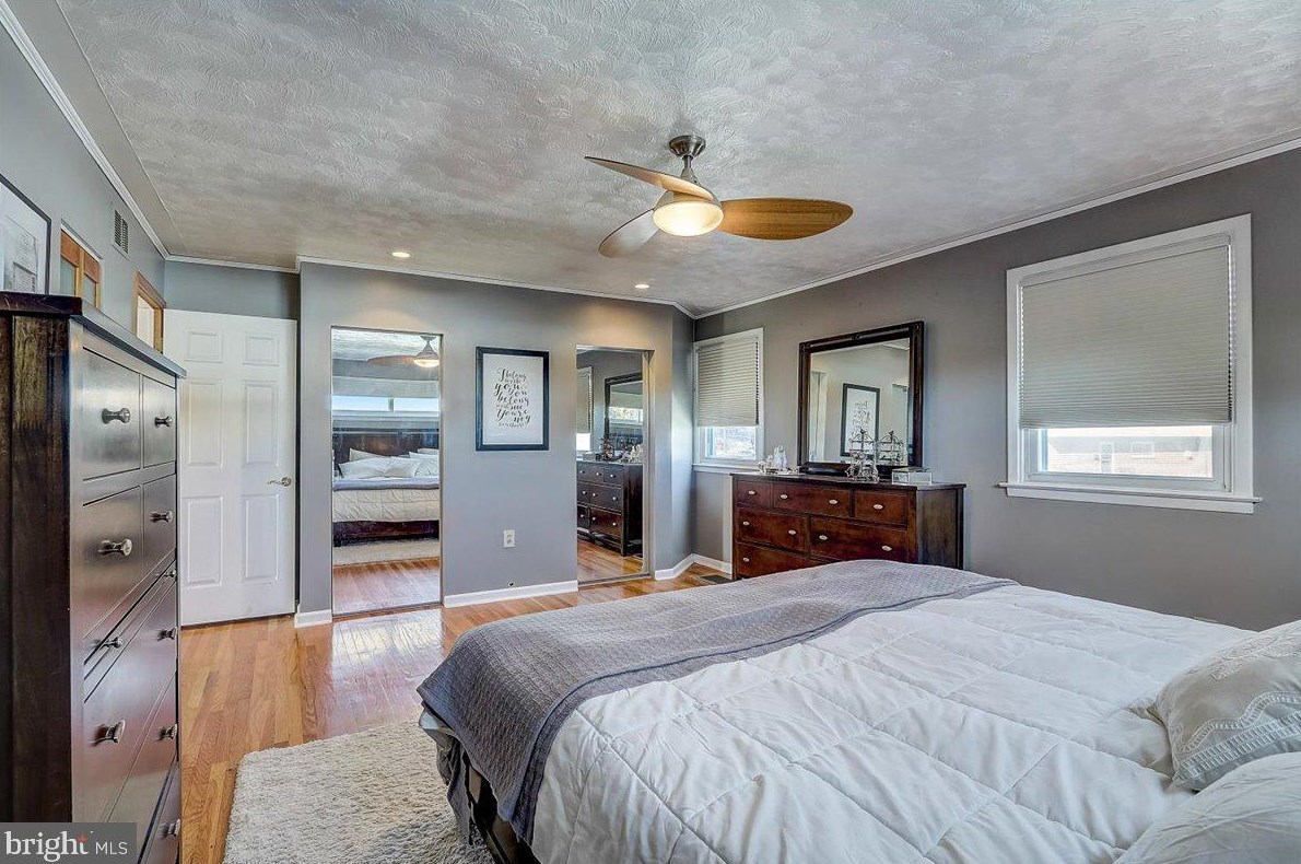 3364 Kayford Cir, Philadelphia PA 19114-1602 exterior