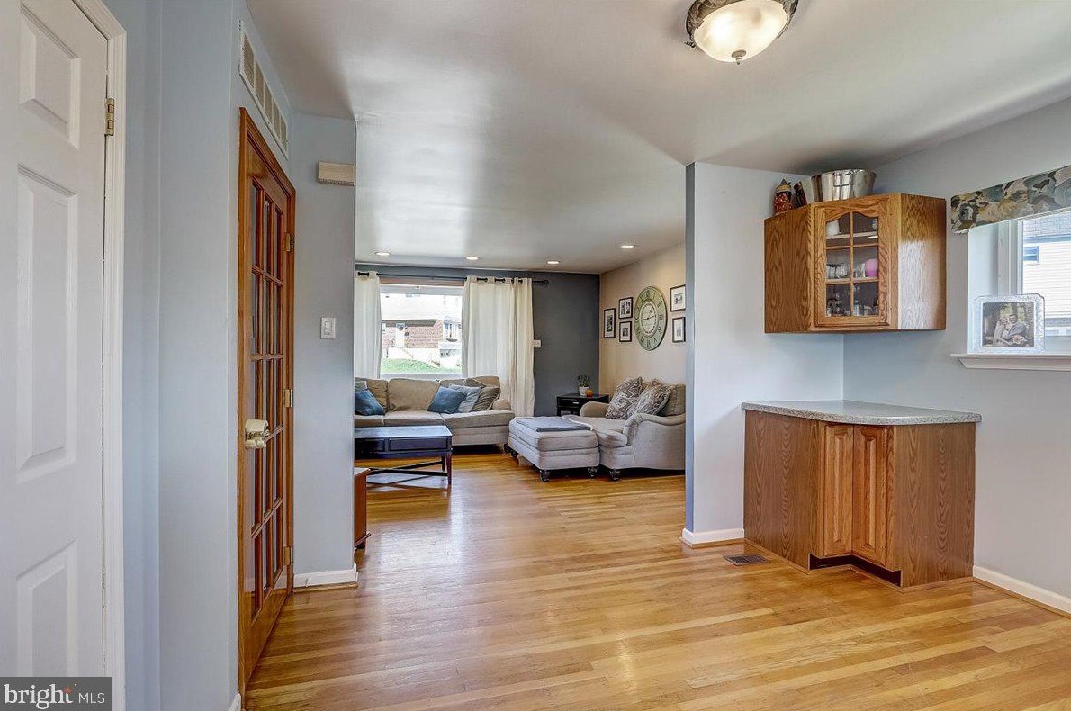 3364 Kayford Cir, Philadelphia PA 19114-1602 exterior