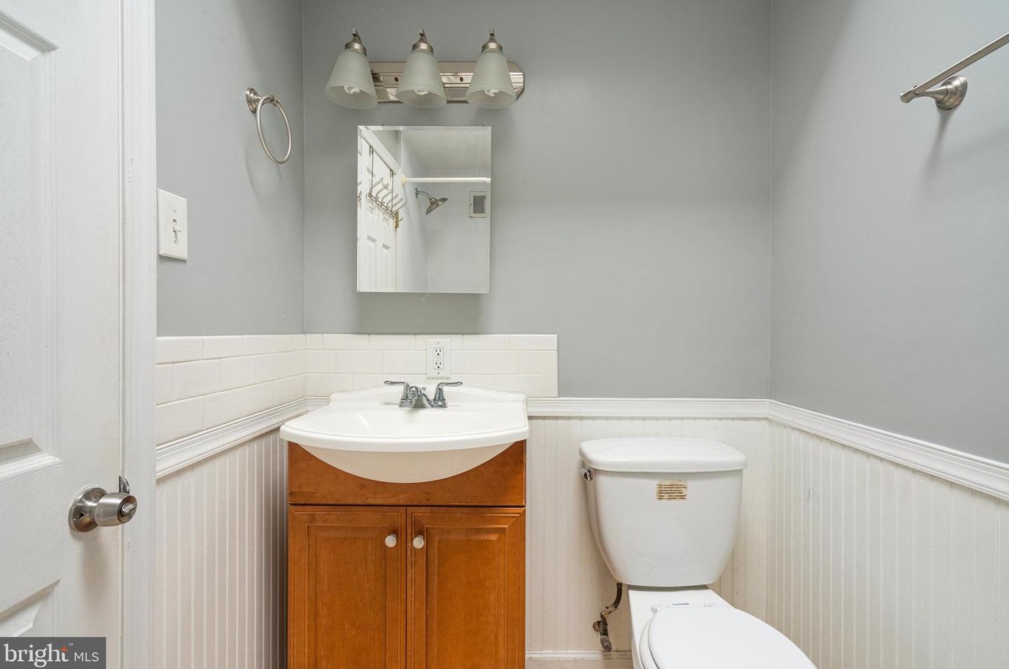 12541 Ramer Rd, Philadelphia PA 19154-1901 exterior