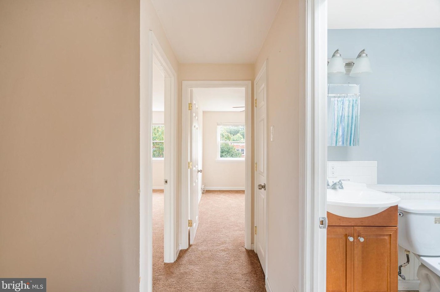 12541 Ramer Rd, Philadelphia PA 19154-1901 exterior