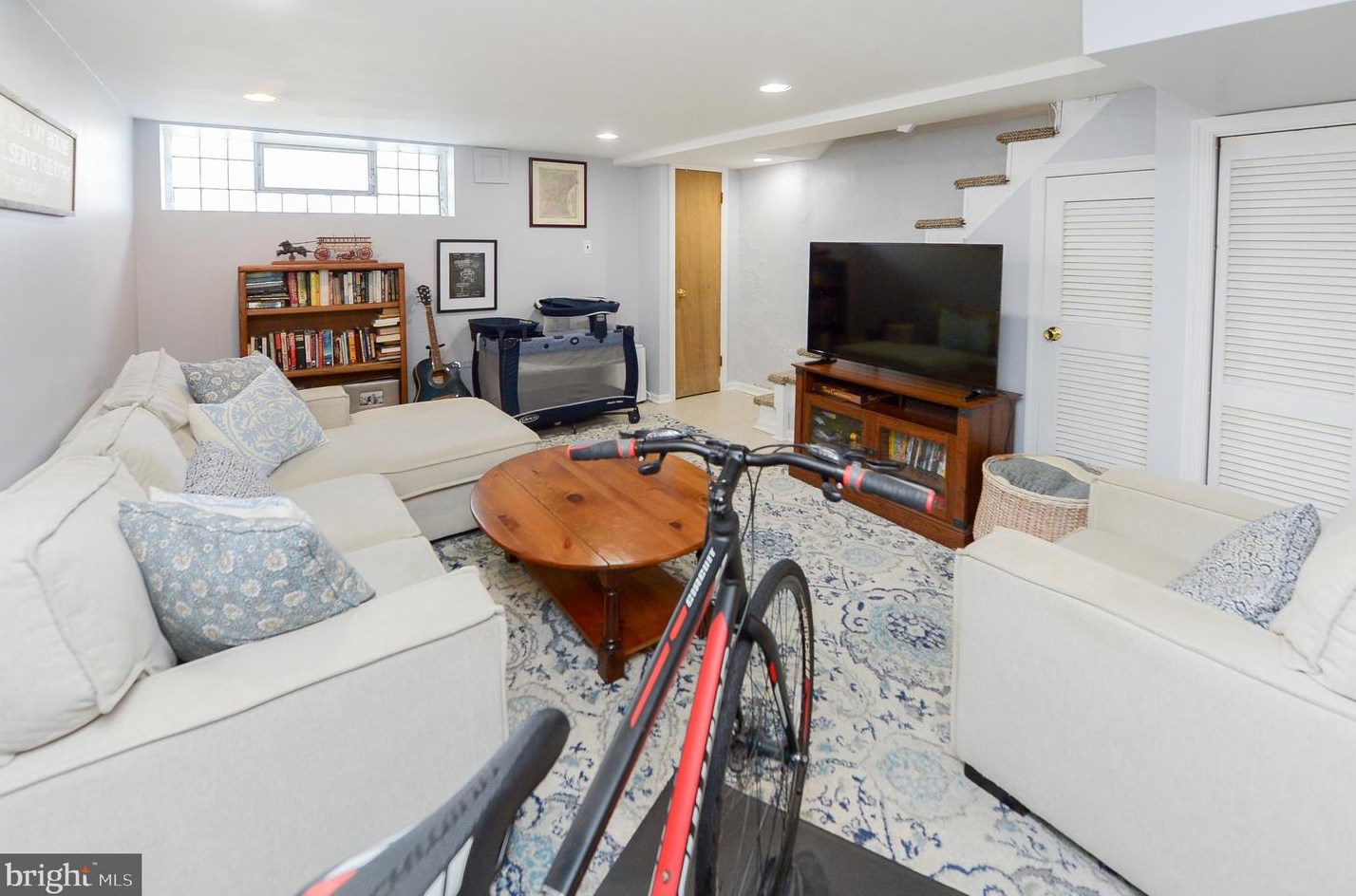 3580 Cresson St, Philadelphia PA 19127-1717 exterior