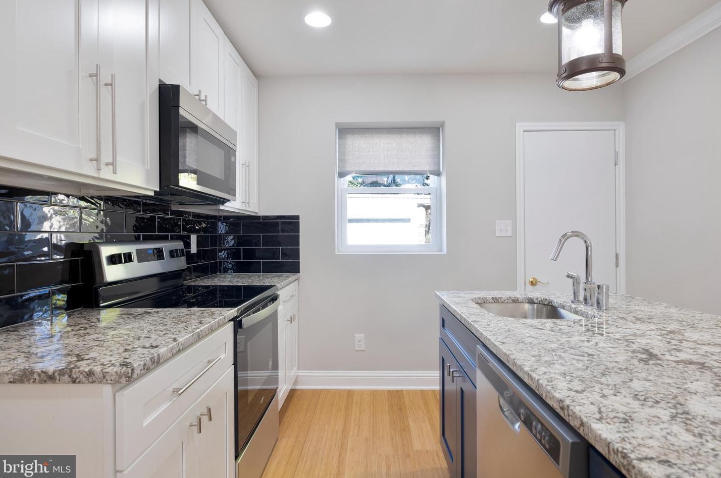 5829 Woodcrest Ave, Philadelphia PA  19131-2214 exterior