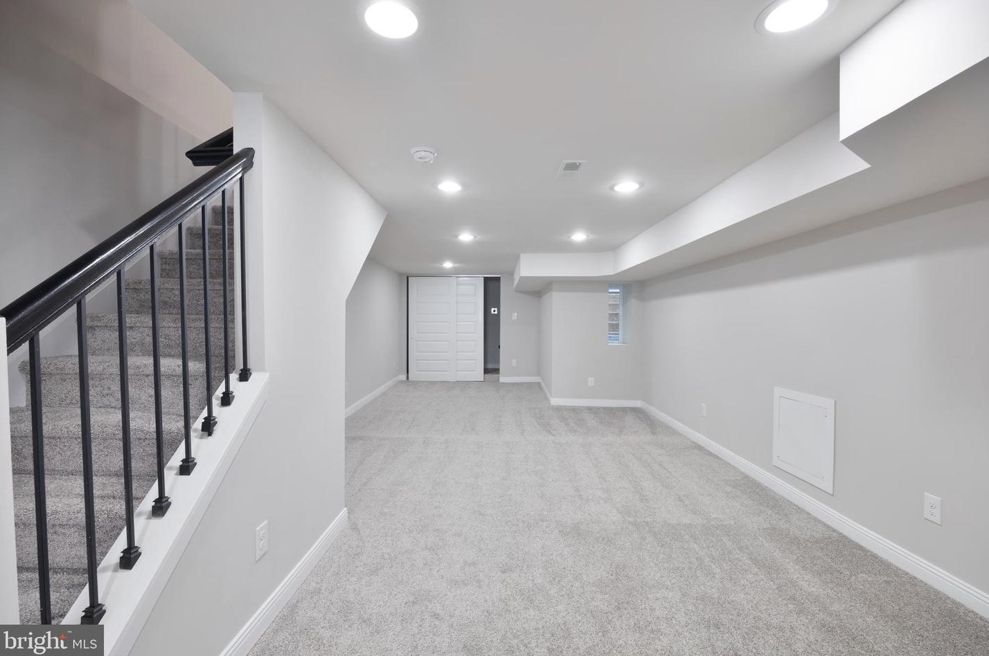 5829 Woodcrest Ave, Philadelphia PA  19131-2214 exterior