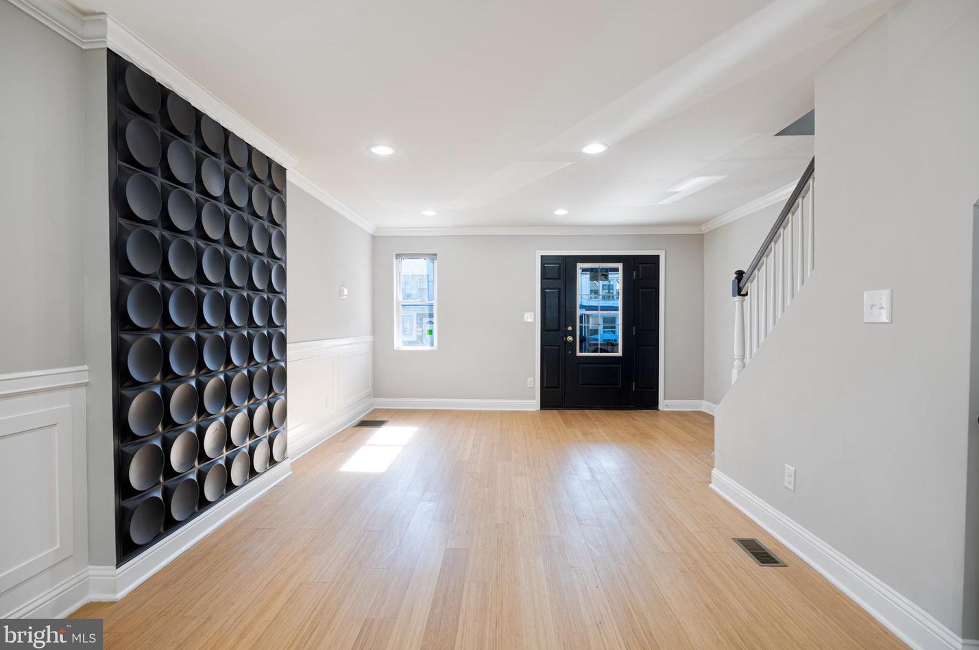 5829 Woodcrest Ave, Philadelphia PA  19131-2214 exterior