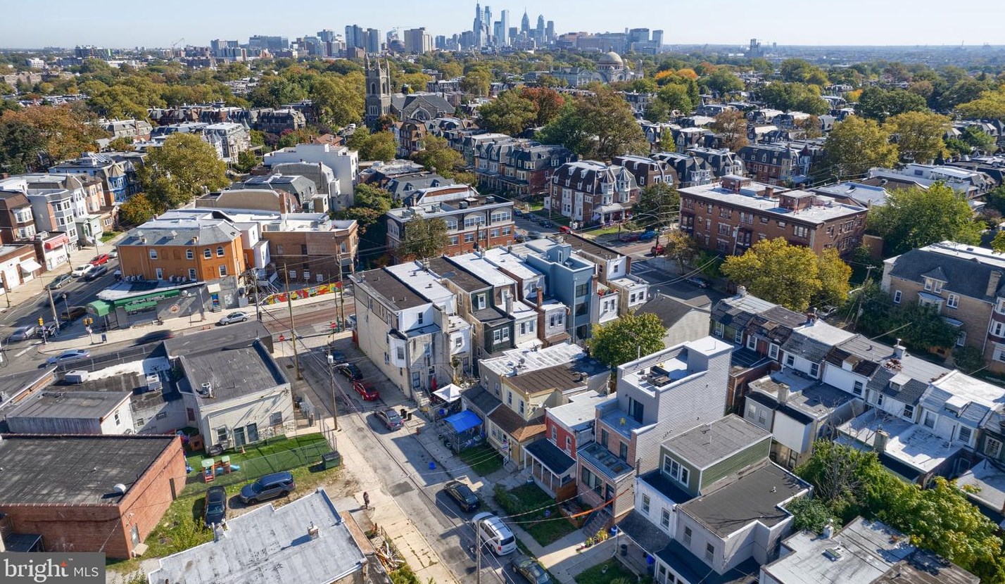 4910 Pentridge St, Philadelphia, PA 19143-3321
