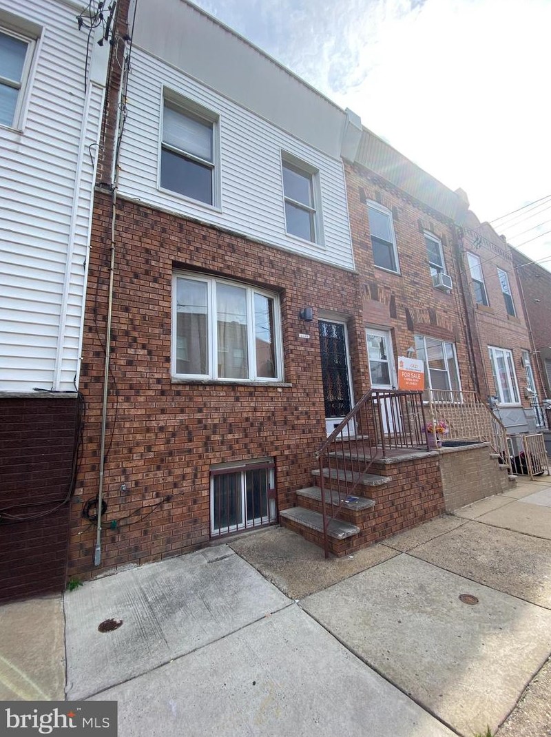 2549 Jessup St, Philadelphia, PA 19133-1453