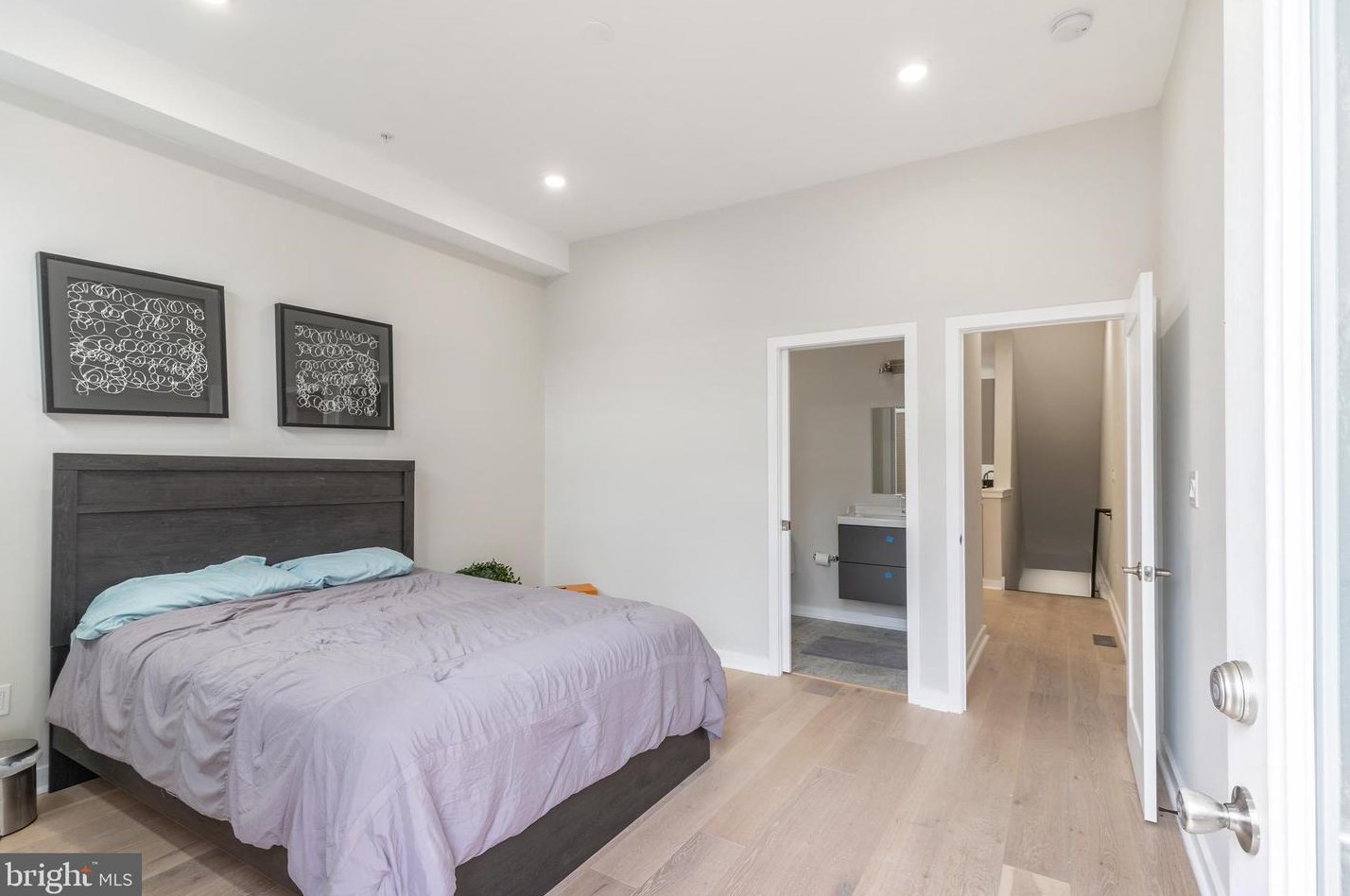 2104 Percy St, Philadelphia PA  19122-1326 exterior