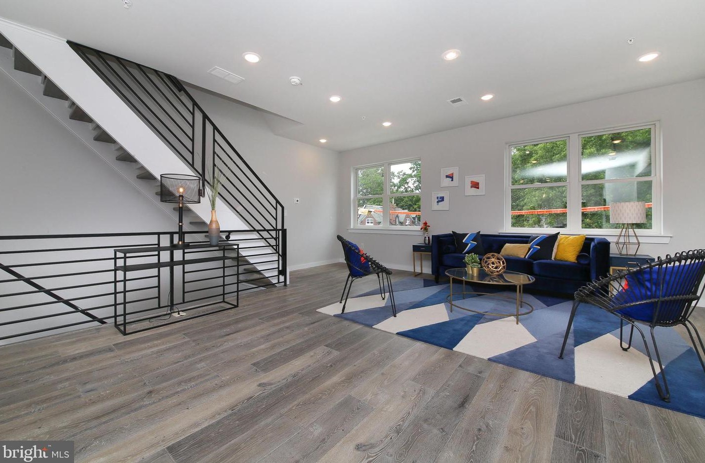 18 W Phil Ellena St #a2, Philadelphia, PA 19119