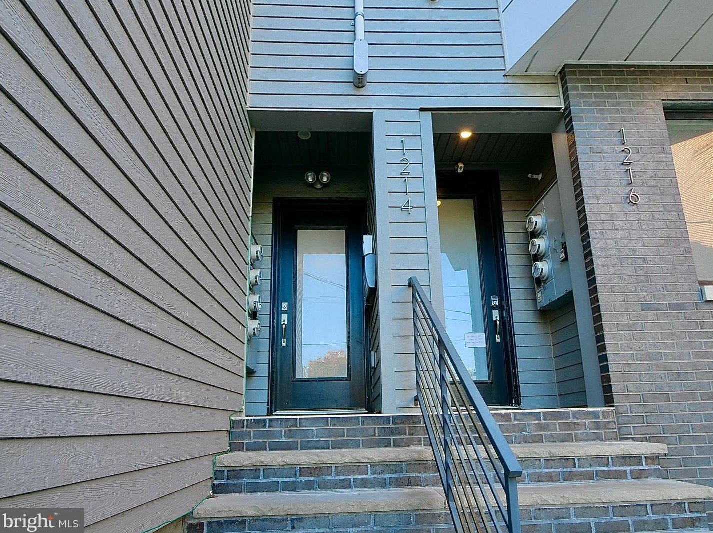 1214 Orkney St, Philadelphia, PA 19122-0044