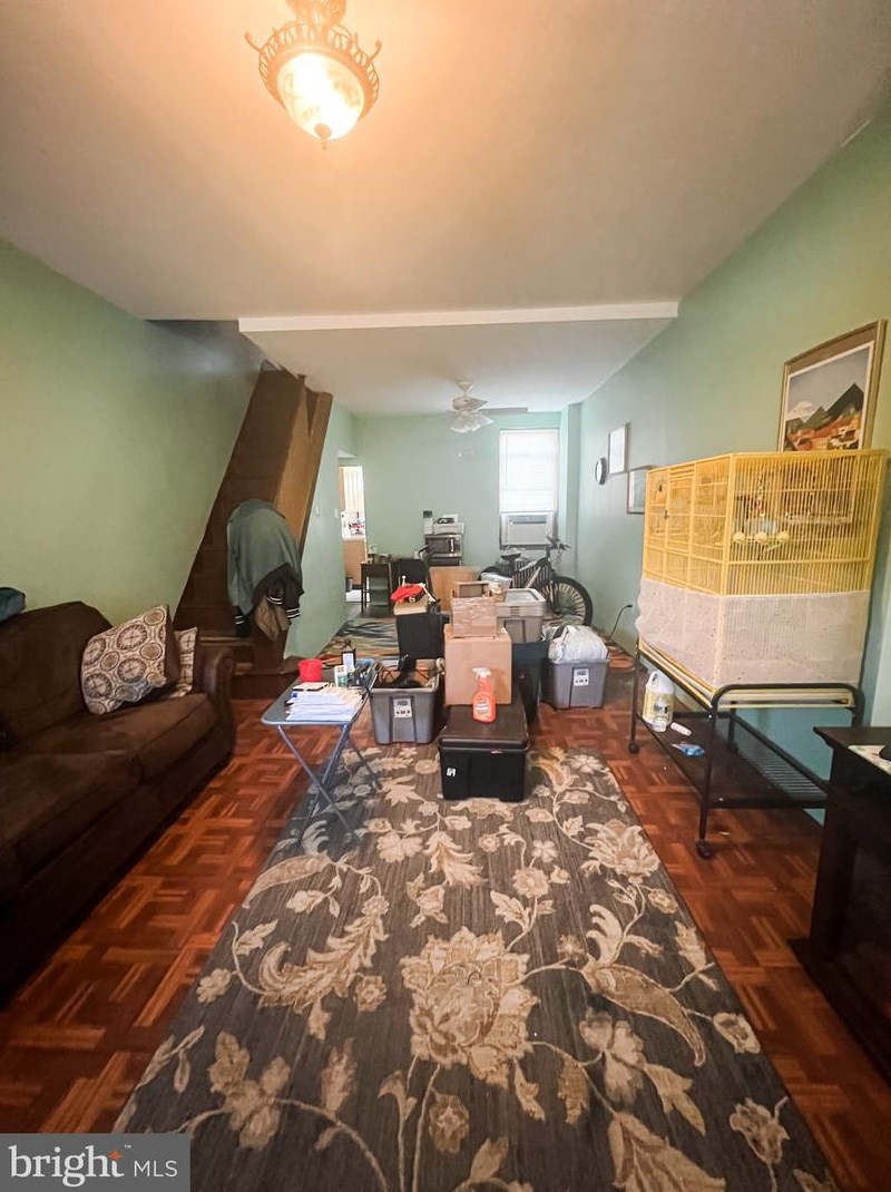 2834 Venango St, Philadelphia, PA 19134-6109