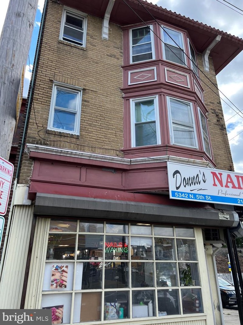 446 Somerville Ave, Philadelphia, PA 19120-3209