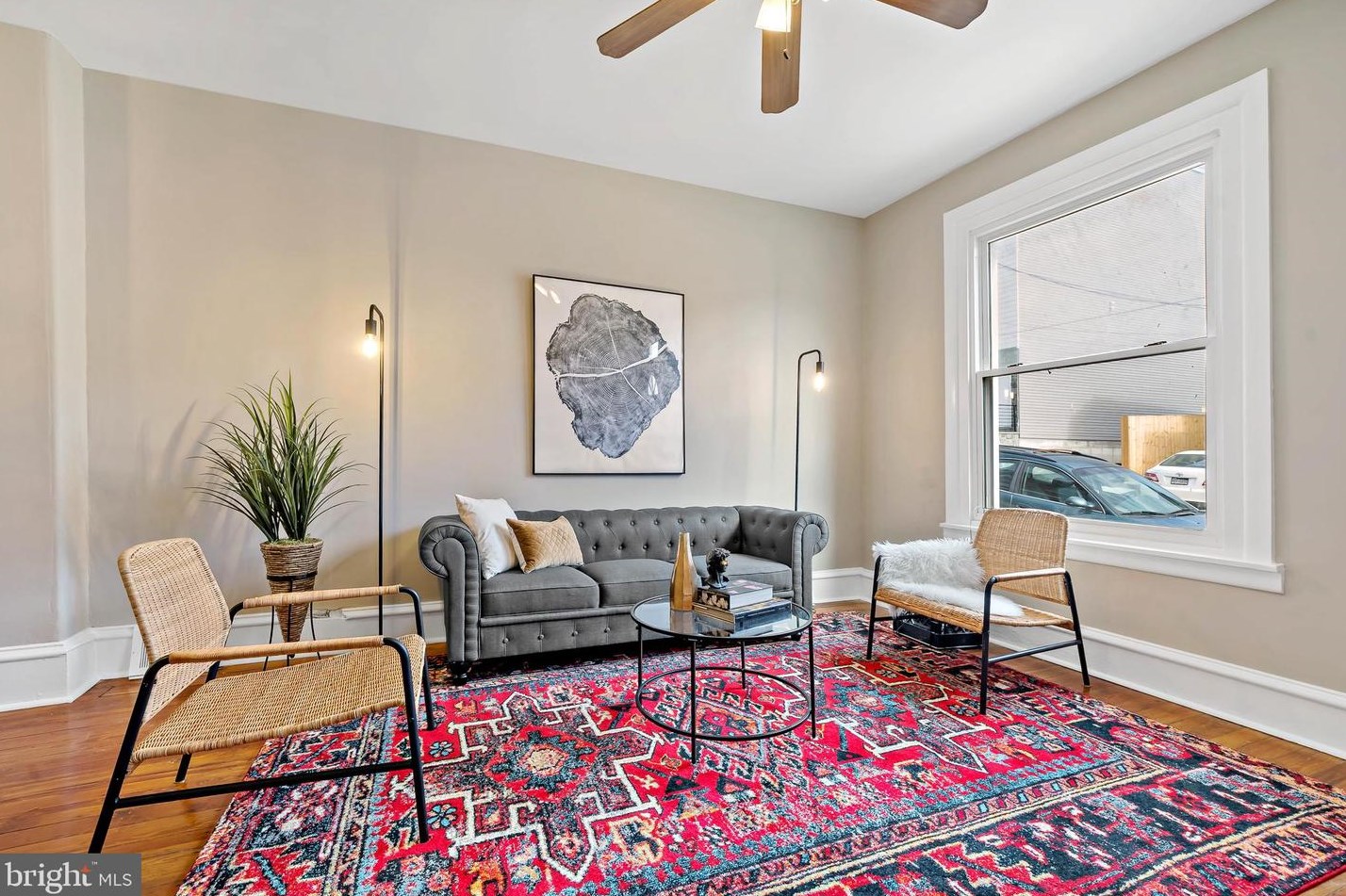 4642 Silverwood St, Philadelphia, PA 19128-4612