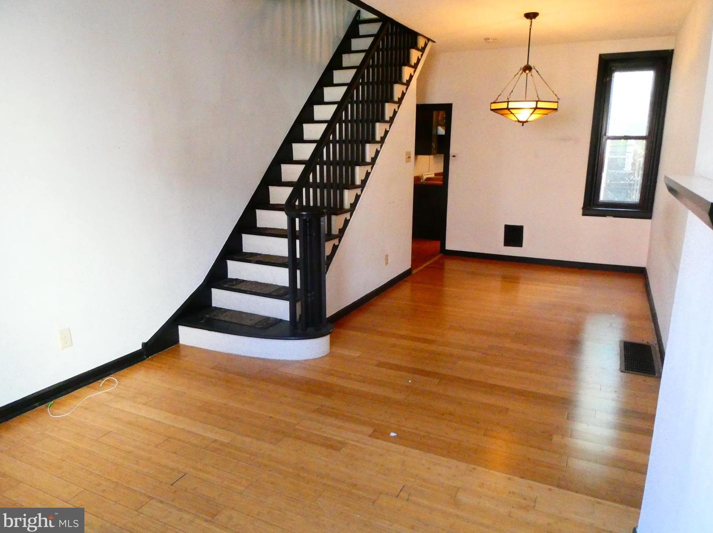 2342 Albert St, Philadelphia PA  19125-2330 exterior