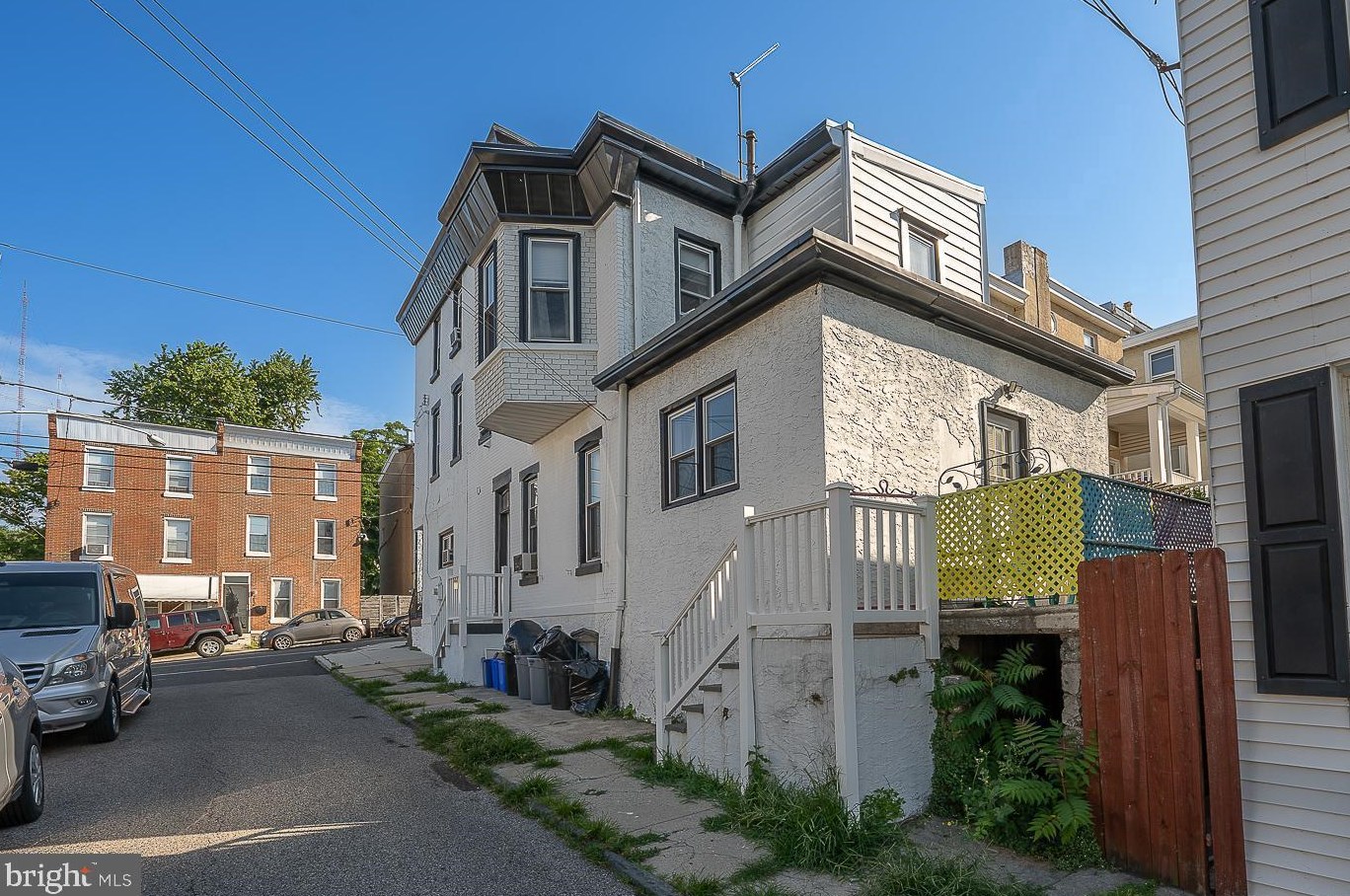 213 Hermitage St, Philadelphia, PA 19127